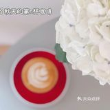 白天咖啡馆晚上酒吧，谁说白天不懂夜的黑