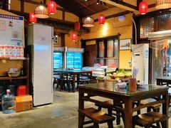 -富正毅三下锅·湘西韵味(天门山索道店)