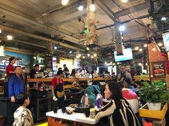 大堂-钢管厂歆瑞源油卤串串香(春熙路太古里店)