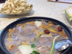 -九寨沟特色牦牛肉汤锅