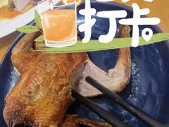 红烧乳鸽-煲煲掂风味煲仔饭餐厅(西区店)