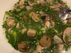 荠菜虾仁双菇-和记小菜(东方店)