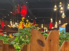 -老滇山寨•云南特色菜•地方菜•民族风情歌舞表演(金碧店)