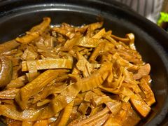 -魏铭鱼头捞饭(晋阳路店)