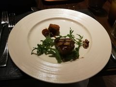 -恰餐厅及酒吧 CHAR Bar & Grill (北京丽都皇冠假日店)