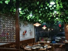 大堂-三里屯土灶炖公鸡地锅鸡(江东店)