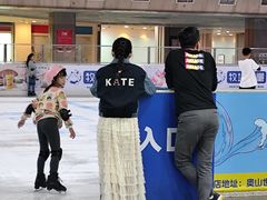 -奥山冰场(奥山世纪城店)