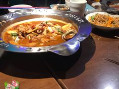 -胖哥俩肉蟹煲(湖滨银泰in77店)