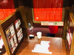 门帘后的是机器人么？-一兰拉面(池袋店)