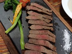 -1886德国汽车餐厅(外滩十六铺码头店)