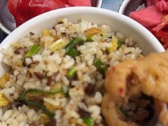 -牛华周记麻辣烫起源店