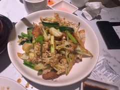 -关东小磨东北菜(漕河泾印象城店)