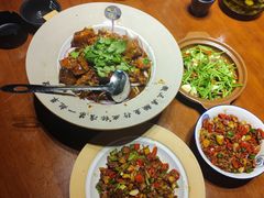 -徽三说·土徽菜·中国徽菜连锁品牌(一中店)