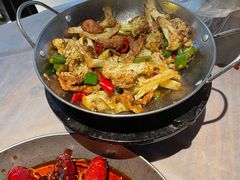 -巴厘龙虾·榜首油焖大虾(音乐学院·沿江酒馆店)