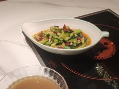 -黄记煌三汁焖锅(新佳丽江汉路店)