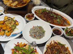 -百味地锅鸡(二店·财校分店)