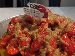 -巴厘龙虾·榜首油焖大虾(音乐学院·沿江酒馆店)
