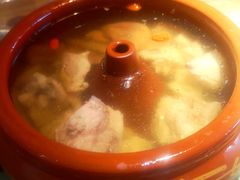 松茸汽锅鸡-中8楼风尚云南菜(颐堤港店)