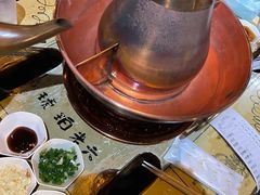 -琥珀老六龙虾(四里河店)