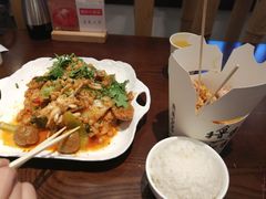 -成都你六姐·牛肉冒菜(城市集市合生汇店)