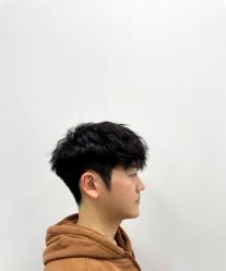 -东方先生国潮男士理发馆