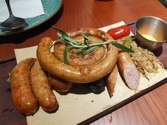 香肠拼盘-CRAZYONES西班牙海鲜饭(上海美罗城店)
