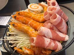 豪华海鲜肥牛泡菜锅-仙隐小鹿中華の日料(荣民龙首广场店)