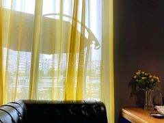 -暹罗酒肆泰餐厅酒吧