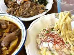 -CowCow其其·牛杂咖啡公司(六运店)