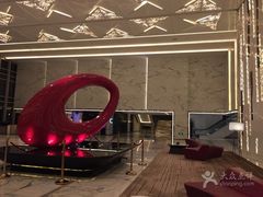 -上海宝华万豪酒店