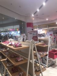 点击看大图 -孩子王(金茂汇店)
