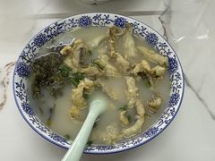 -明呈黄鱼面馆(斜土路店)