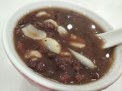 莲子百合红豆沙-芬芳甜品(体育东横街店)