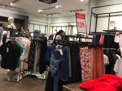 -ZARA(恒隆广场店)