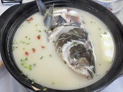 -万佛湖许老大铁锅鱼(黑金冠店)