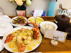 -雪梅月子中心(华侨城店)