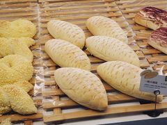 -奈雪的茶(百盛店)