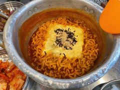 芝士火鸡面-不好找木炭烤肉
