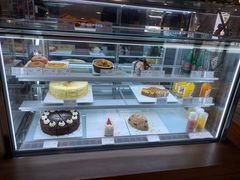 面包甜点陈列柜-Peet's Coffee皮爷咖啡(豫园店)