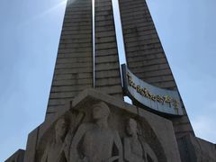 -唐山抗震纪念碑广场