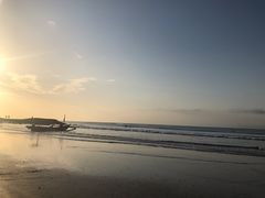 -库塔海滩