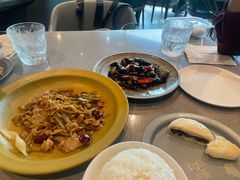 -半山腰·云南菜(侨福芳草地店)
