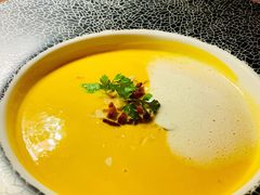 南瓜汤-Kathleen's Waitan 凯圣琳江景西餐厅(外滩店)