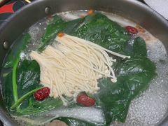 -南城十里潮汕鲜牛火锅·鲜虾生滚粥(融汇老商埠店)