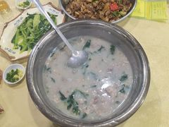 -标记美食新鲜猪杂(兴南大道店)