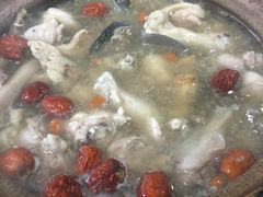 清遠雞-花苑美食横琴生蚝火锅(拱北粤华路店)