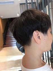 -苑苑发型设计