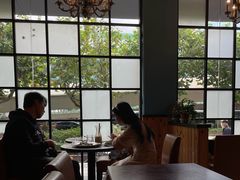 靠窗位-Me&Joe意大利面·珍珠奶茶(鲁班路店)