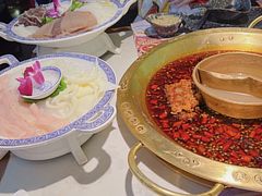 -哥老官重庆美蛙鱼头(宝山龙湖店)