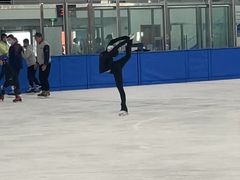 -世纪星滑冰俱乐部(万象城店)